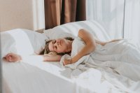 Vijf minuten extra slaap levert je een jaar extra leven op